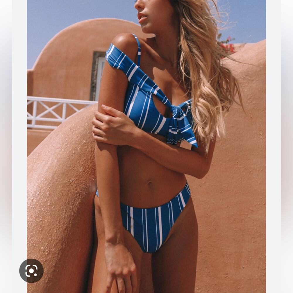 NEW ETE Blue Striped Off Shoulder Tie Front Cheeky Bikini Swimsuit Size S/M $124